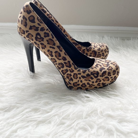 KARDASHIAN KOLLECTION Cheetah Print 5" Platform Heels 75802 Size 10M Used - Picture 5 of 8